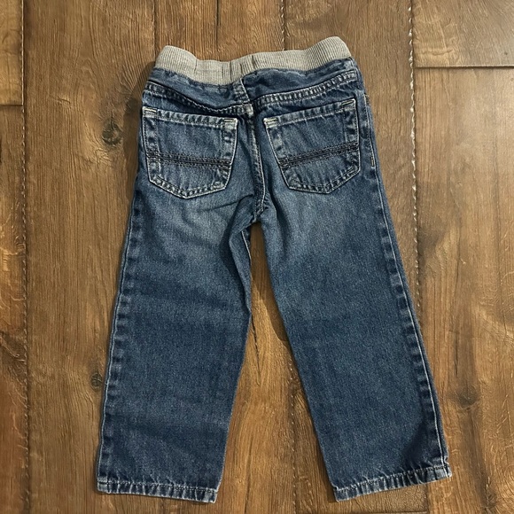 Boys 4T jeans - Picture 2 of 3